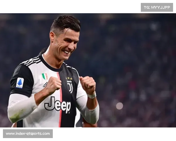 C罗庆祝动作标志性,Siu瞬间球迷文化现象